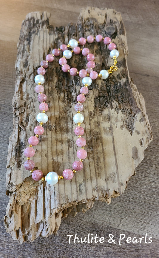 Thulite & Pearl Necklace - JNTPG101